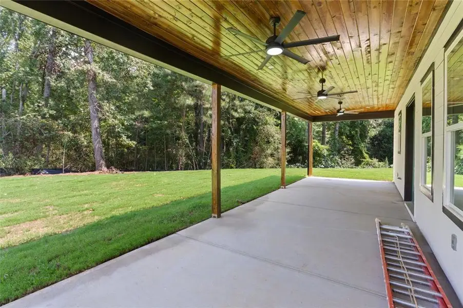 Exterior details and patio area of a home in , Powder Springs (Image 3).