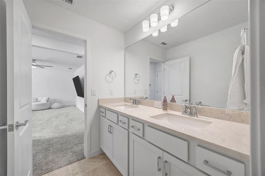 Furnished interior view inside a new home in , Zephyrhills (Image 50).