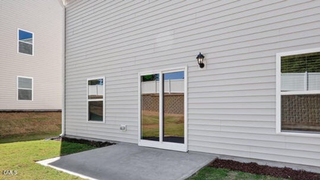 Lawson Glen_Belhaven B_16_Gray_SPEC-0041 Lawson Glen_Belhaven B_16_Gray_SPEC-0041