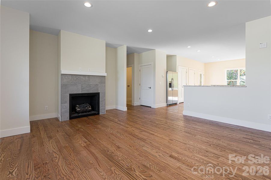 Spacious, unfurnished interior of a new home in , Asheville (Image 21).