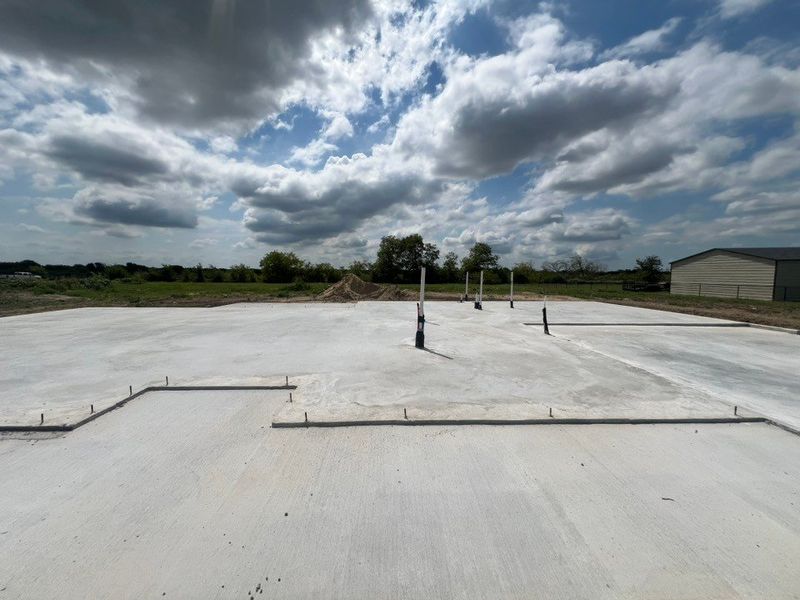 Image 3 of a home in Oak Valley.