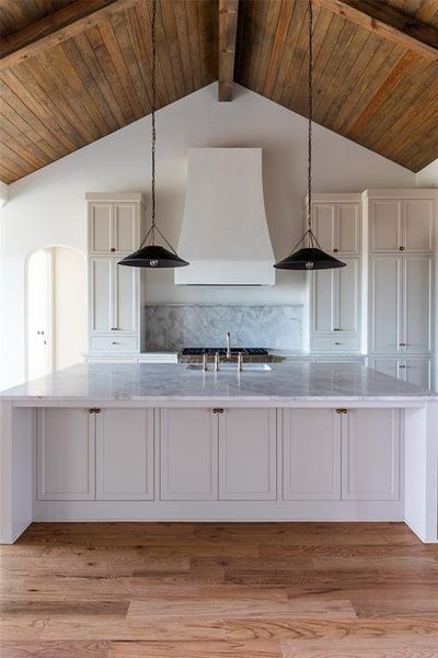 Furnished interior view inside a new home in , Northlake (Image 11).