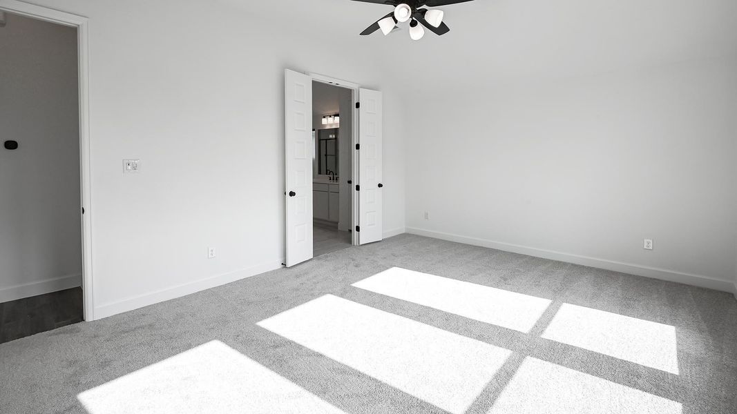 Spacious, unfurnished interior of a new home in Juniper Springs, Lockhart (Image 16). Spacious, unfurnished interior of a new home in Juniper Springs, Lockhart (Image 16).