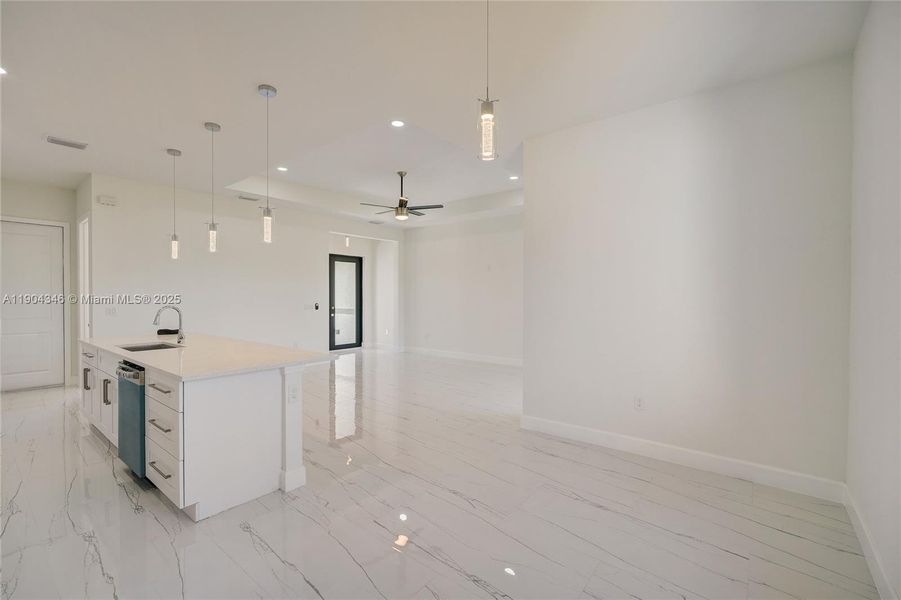 Spacious, unfurnished interior of a new home in , Lehigh Acres (Image 29).
