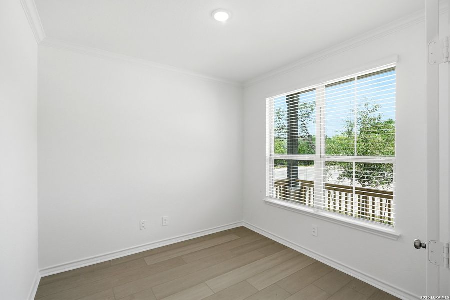Spacious, unfurnished interior of a new home in Bison Ridge, San Antonio (Image 32). Spacious, unfurnished interior of a new home in Bison Ridge, San Antonio (Image 32).