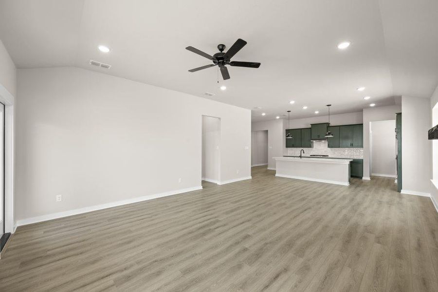 *Representative Photo of the same plan*