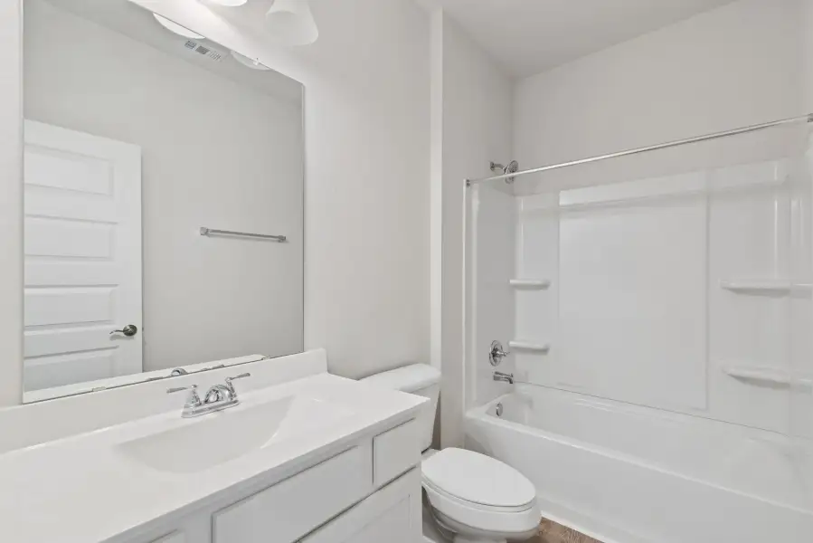 The Oakshire II- Hall Bath.  Sample image for illustration; upgrades, options, and colors may vary.