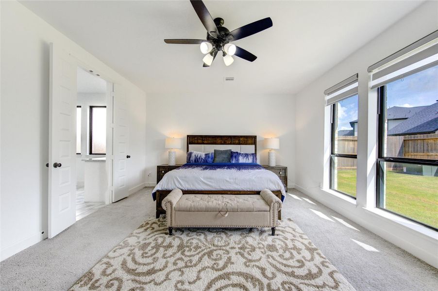 Furnished interior view inside a new home in , Fulshear (Image 46). Furnished interior view inside a new home in , Fulshear (Image 46).