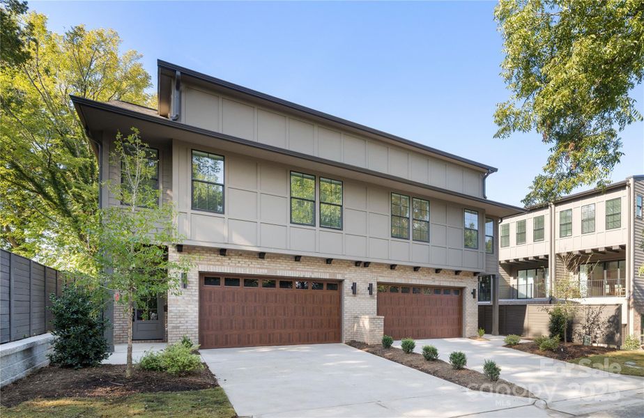 Image 28 of a home in .