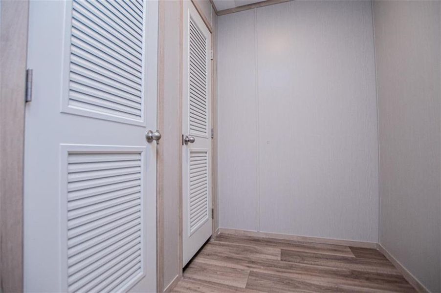 Spacious, unfurnished interior of a new home in , Temple (Image 47).