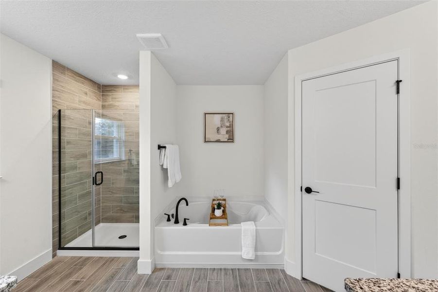 Furnished interior view inside a new home in Hill Country Estates, Dade City (Image 16).