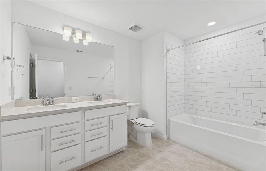 Furnished interior view inside a new home in Riverwood, Zephyrhills (Image 8).