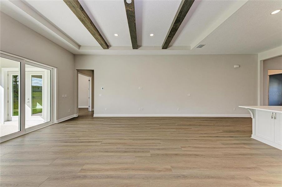 Spacious, unfurnished interior of a new home in Star Farms at Lakewood Ranch, Lakewood Ranch (Image 21).