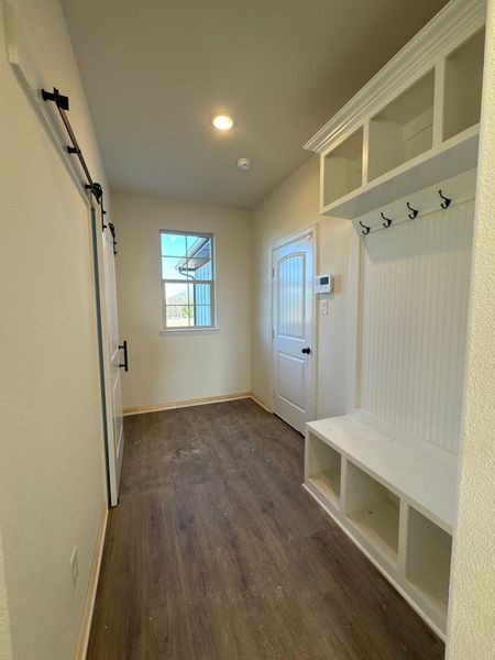 Spacious, unfurnished interior of a new home in Terra Escalante, Blue Ridge (Image 11).