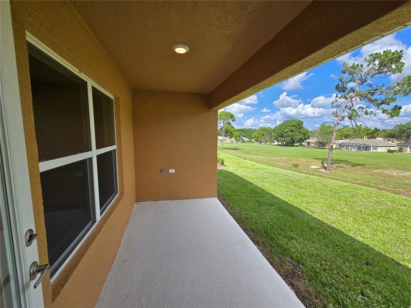 Image 28 of a home in Twisted Oaks.
