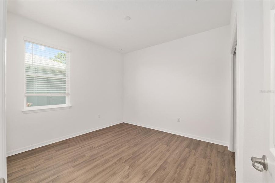 Spacious, unfurnished interior of a new home in , Ocala (Image 18).