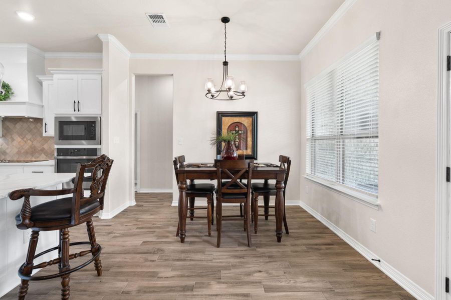 Furnished interior view inside a new home in , Temple (Image 28).