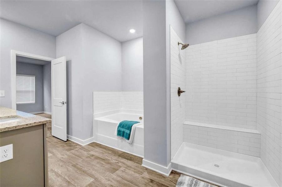 Furnished interior view inside a new home in Palmetto Oaks Phase III, Palmetto (Image 4). Furnished interior view inside a new home in Palmetto Oaks Phase III, Palmetto (Image 4).