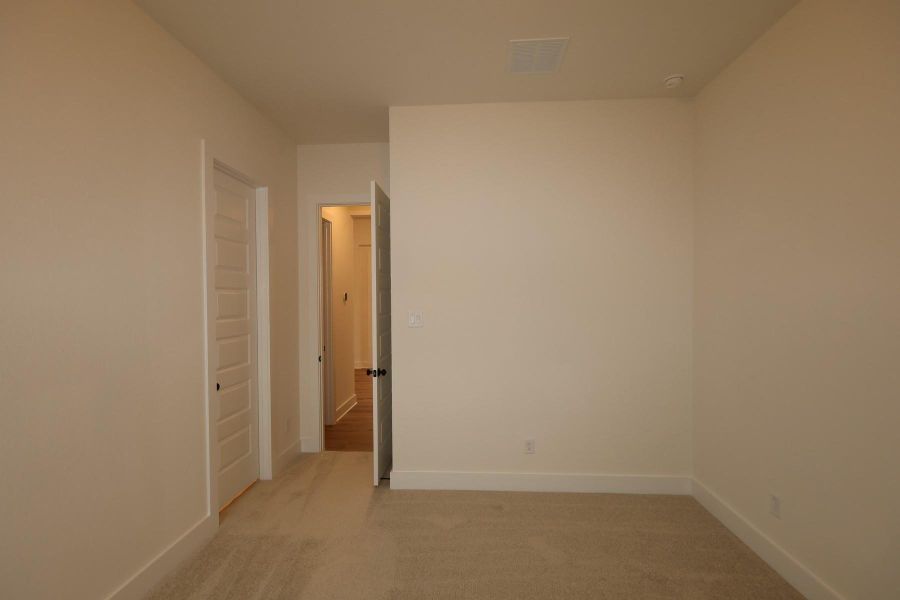 Spacious, unfurnished interior of a new home in Dunham Pointe, Cypress (Image 25).