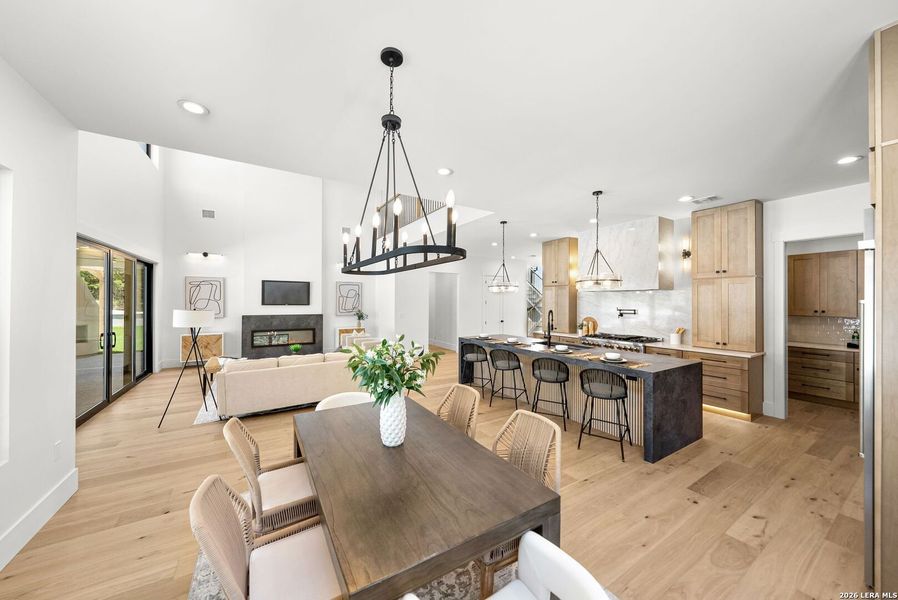 Furnished interior view inside a new home in , Boerne (Image 62).