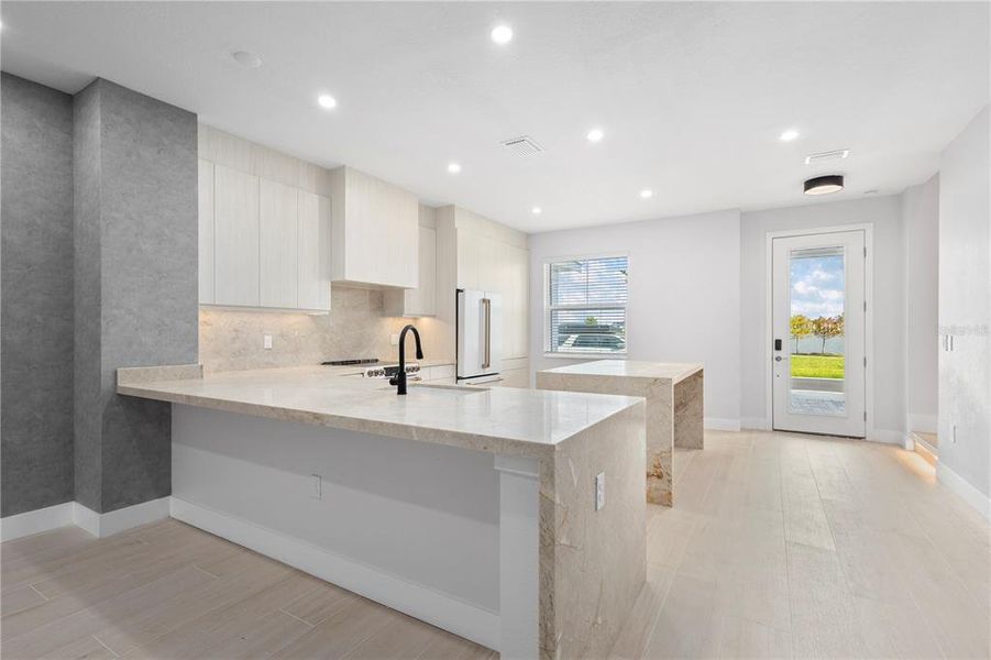 Furnished interior view inside a new home in , Sarasota (Image 14).