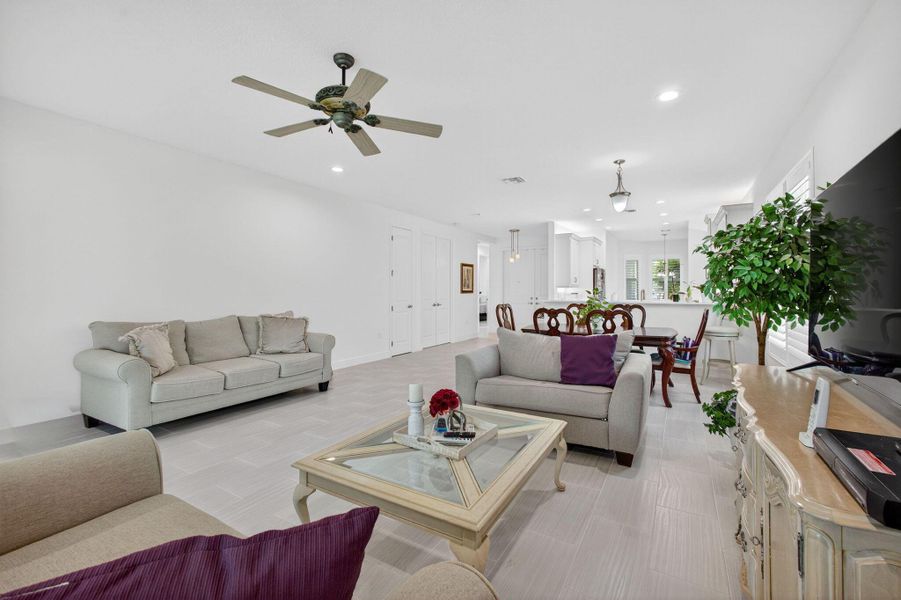 Furnished interior view inside a new home in , Port St. Lucie (Image 37).
