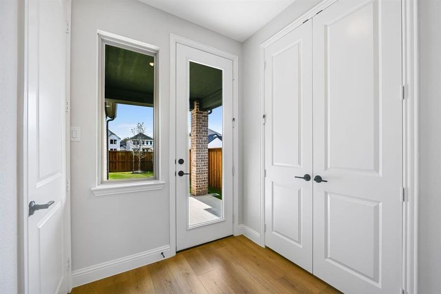 1117 Wheatgrass Mews ~ Ready Now 1117 Wheatgrass Mews ~ Ready Now