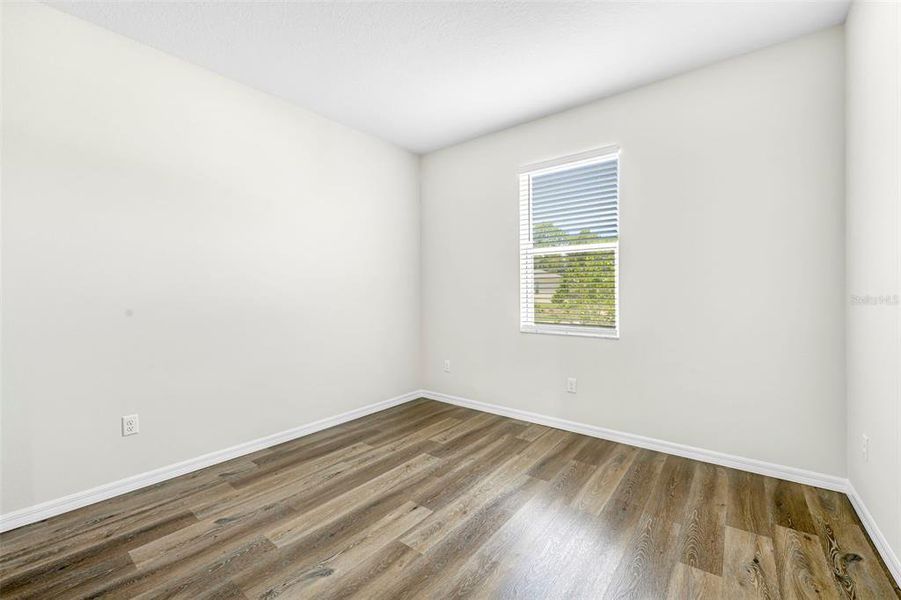 Spacious, unfurnished interior of a new home in , Weeki Wachee (Image 39).