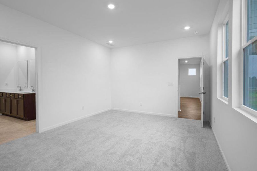 Spacious, unfurnished interior of a new home in Weatherfield, Buford (Image 15). Spacious, unfurnished interior of a new home in Weatherfield, Buford (Image 15).