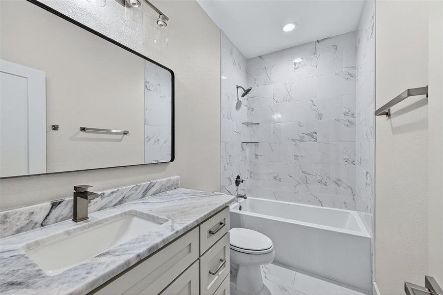 Furnished interior view inside a new home in , Sherman (Image 12).