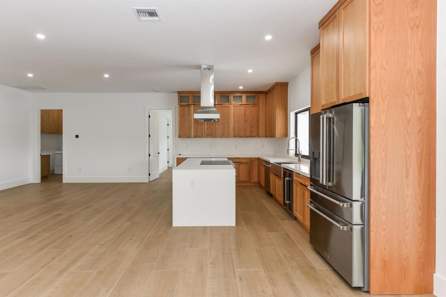 Furnished interior view inside a new home in , West Palm Beach (Image 8).