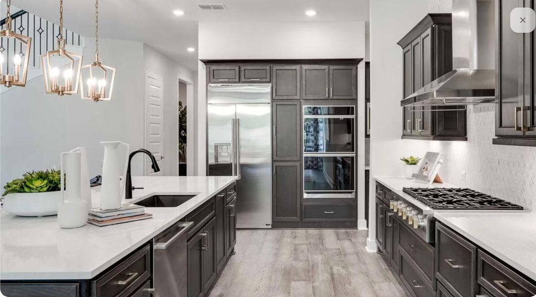 Furnished interior view inside a new home in Sienna 80′, Missouri City (Image 4).