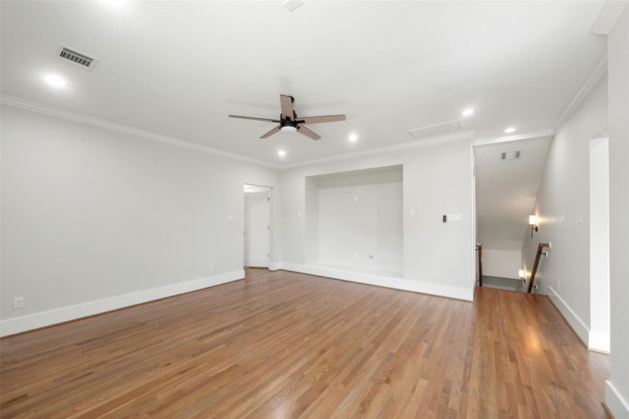 Spacious, unfurnished interior of a new home in , Houston (Image 28). Spacious, unfurnished interior of a new home in , Houston (Image 28).