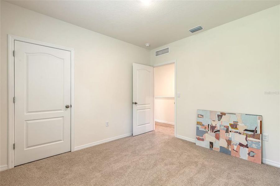 Spacious, unfurnished interior of a new home in Fountain View, Ormond Beach (Image 22).