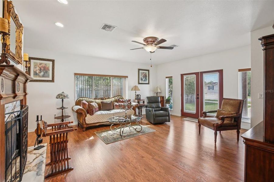 Furnished interior view inside a new home in , St. Petersburg (Image 9).