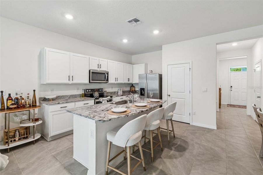 Furnished interior view inside a new home in , Land O' Lakes (Image 38).