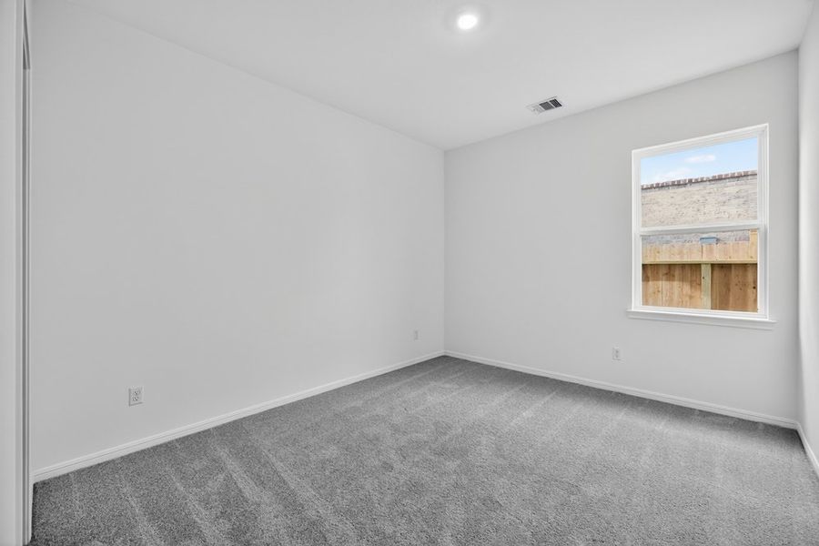 Spacious, unfurnished interior of a new home in Brookewater 45s, Rosenberg (Image 24).