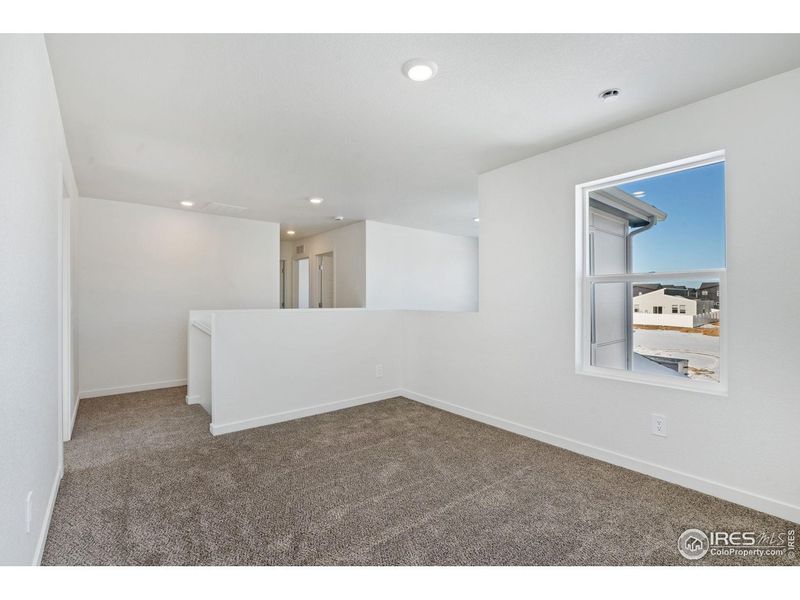 Spacious, unfurnished interior of a new home in Hudson Hills, Hudson (Image 11).
