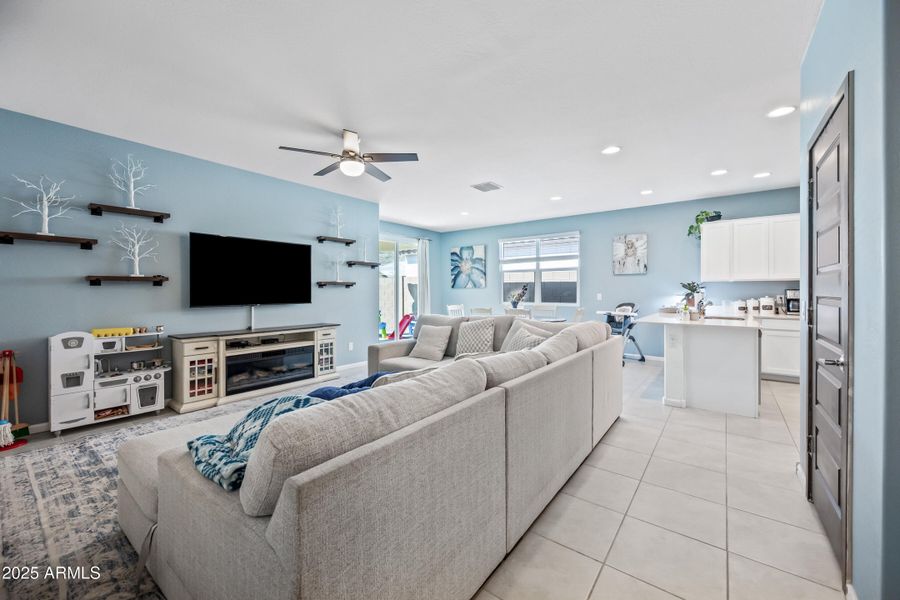 12-3181WCR-ocupix-SEQ 12-3181WCR-ocupix-SEQ