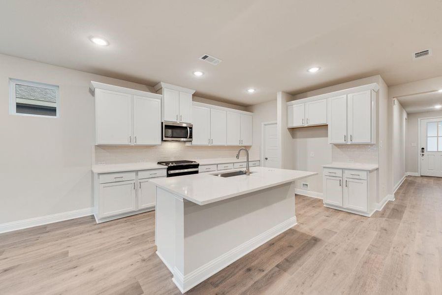 Furnished interior view inside a new home in Creekside of Crowley, Crowley (Image 12).