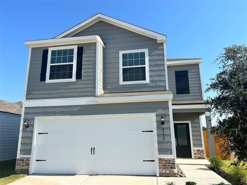 The gorgeous exterior of the Mesquite floor plan.