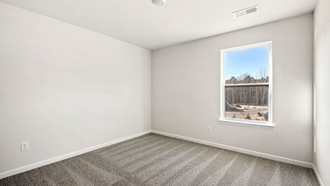 Spacious, unfurnished interior of a new home in Grand Oaks, Columbia (Image 25).
