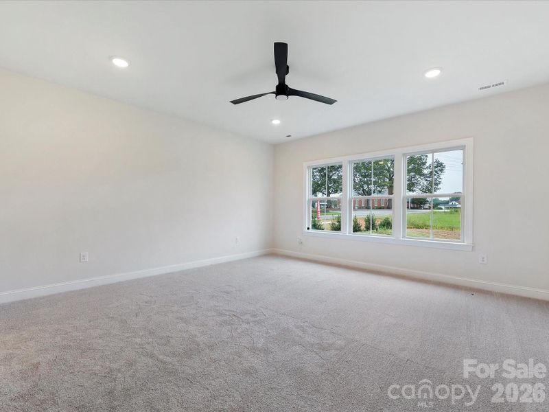Spacious, unfurnished interior of a new home in , Waxhaw (Image 27).