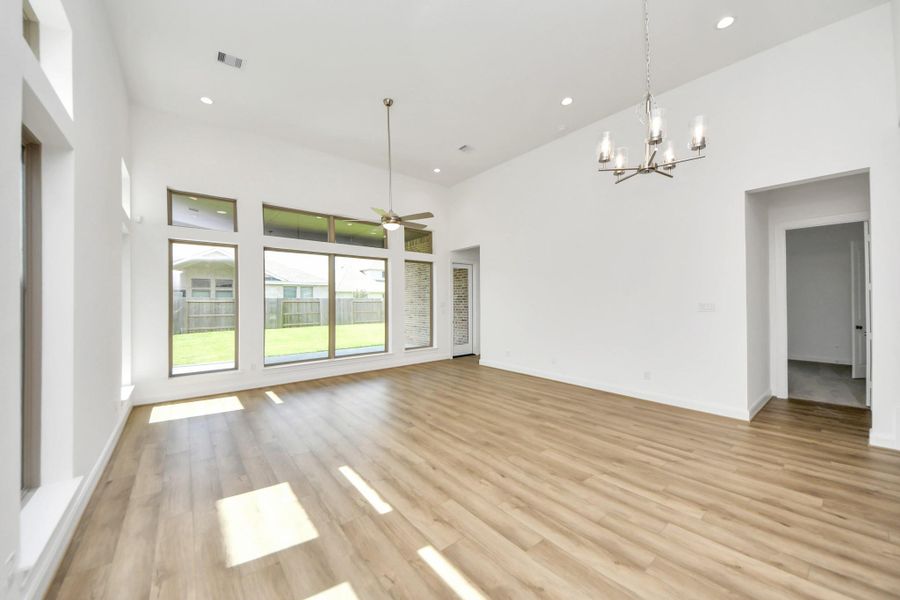 Spacious, unfurnished interior of a new home in Marvida, Cypress (Image 27).