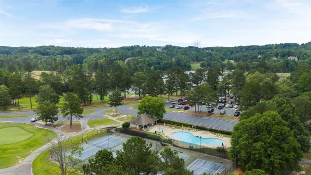 Image 57 of a home in Northwoods at Mirror Lake.