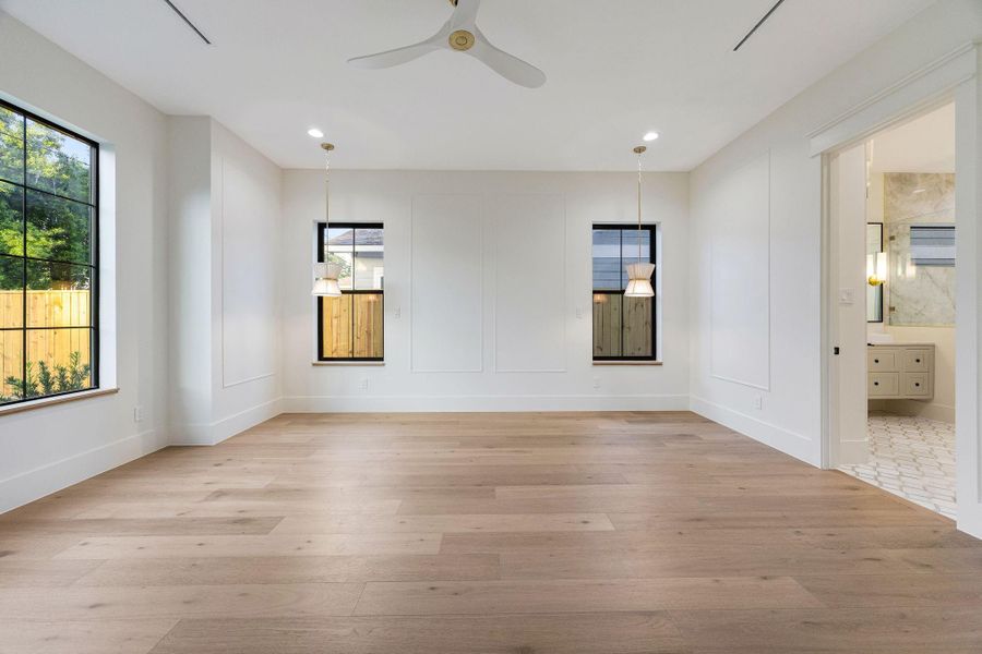 Spacious, unfurnished interior of a new home in , Houston (Image 32).