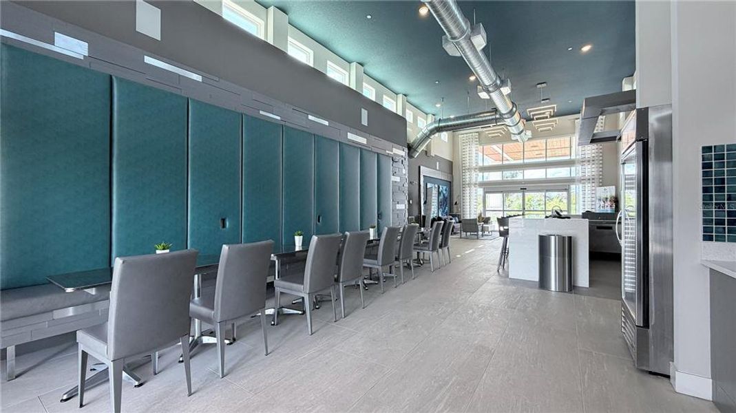 Community amenities in , Reunion (Image 32).