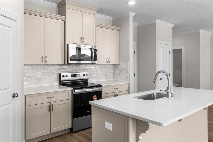 Furnished interior view inside a new home in Windsor, North Augusta (Image 8).