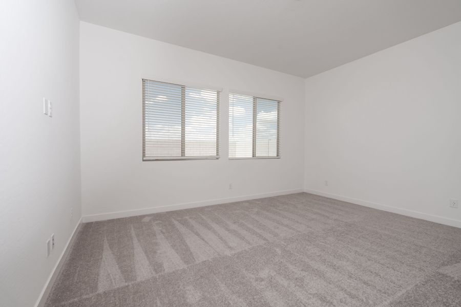 Spacious, unfurnished interior of a new home in Terraza, San Tan Valley (Image 7). Spacious, unfurnished interior of a new home in Terraza, San Tan Valley (Image 7).
