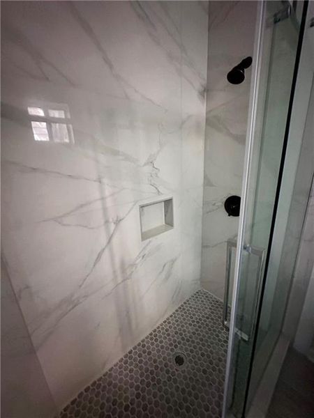 Image 16 of a home in .